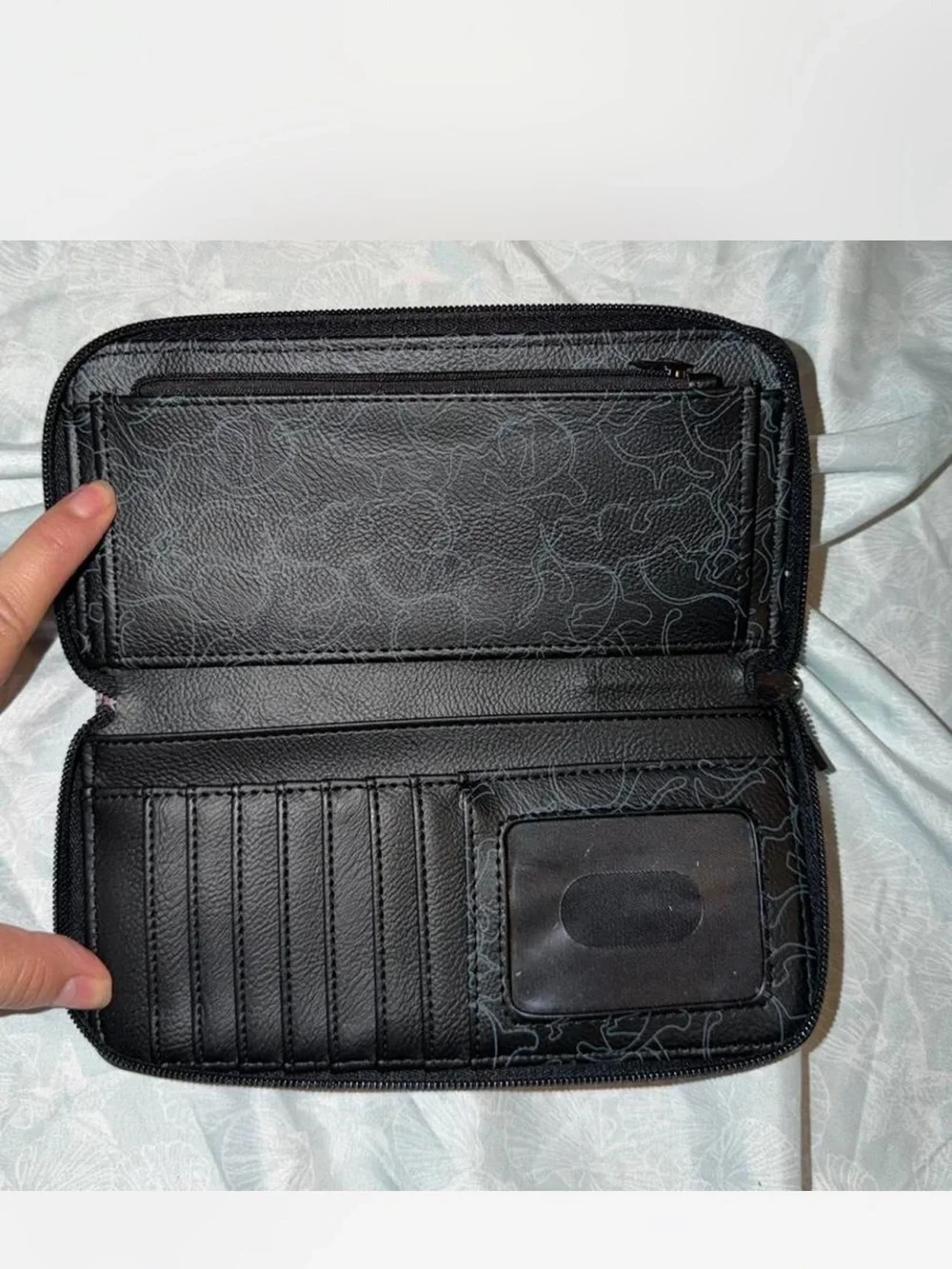 Funko Venom Character Print Zip Wallet